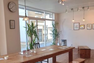 珈琲処 晴れ晴れ 越谷店様 店舗入り口工事